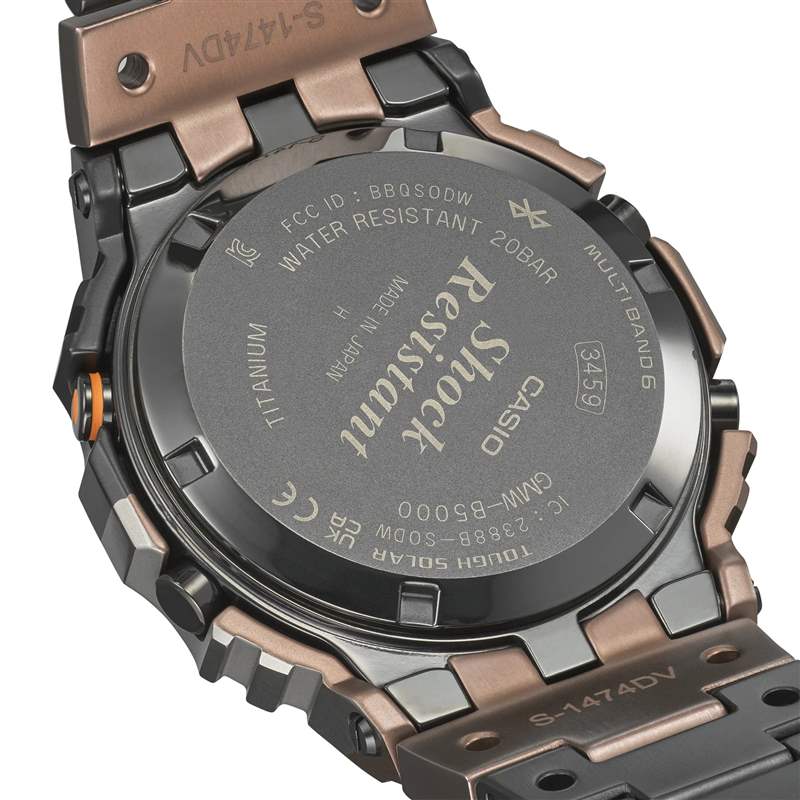G-SHOCK將VR風(fēng)格融入經(jīng)典款手表鈦金屬幾何迷彩營造未來軍事感-復(fù)刻表