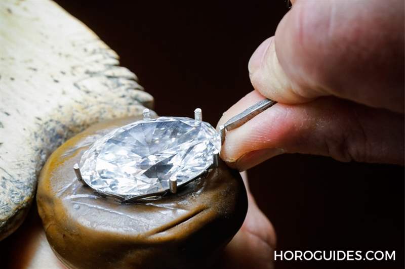 從一顆910克拉鉆石原石,到25件隱密式鑲嵌珠寶|梵克雅寶Legend of Diamonds系列-復(fù)刻表