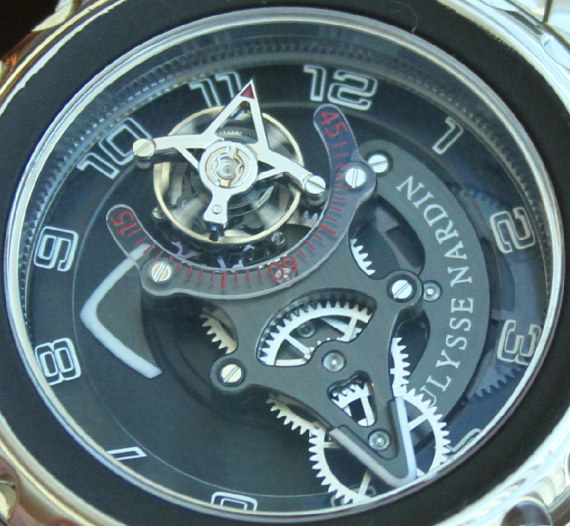 Ulysse Nardin Freak Diavolo watch close 雅典表怪胎迪亞沃羅Freak Diavolo腕表-復刻表