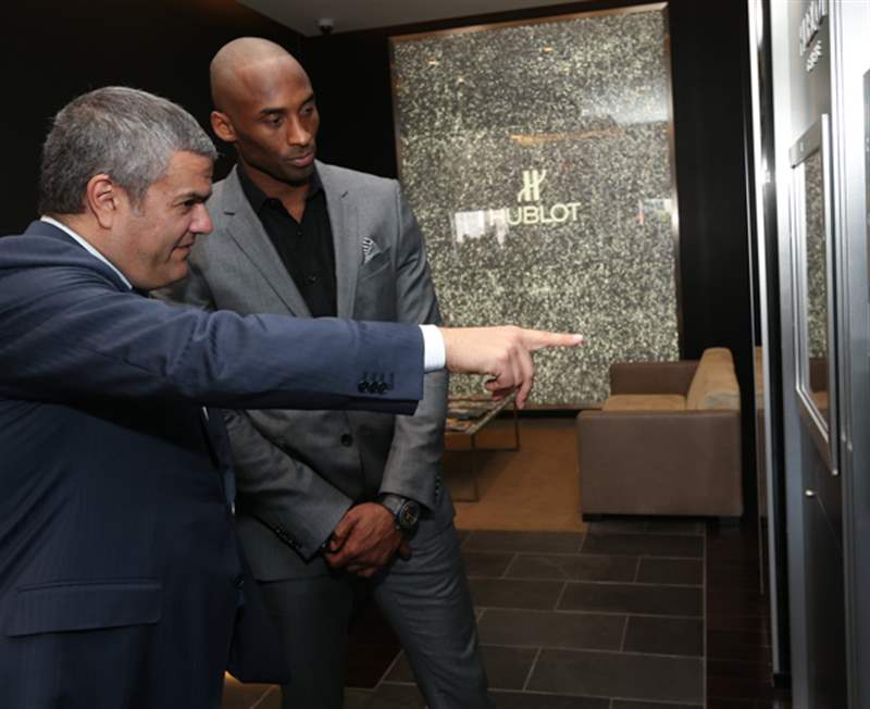 親身體驗科比·布萊恩特(Kobe Bryant)的新款Hublot手表-復刻表
