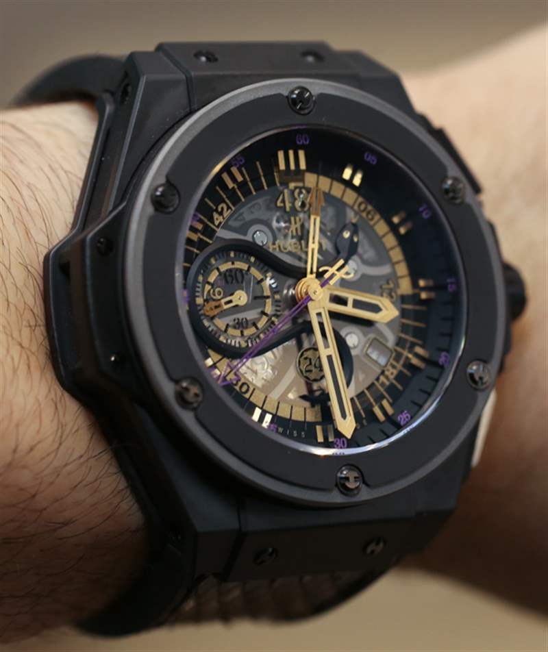 親身體驗科比·布萊恩特(Kobe Bryant)的新款Hublot手表-復刻表