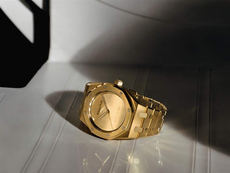 愛(ài)彼 (Audemars Piguet) 剛剛與 1017 ALYX 9SM 推出全新合作款 — 打造 4 款全新腕表-復(fù)刻表