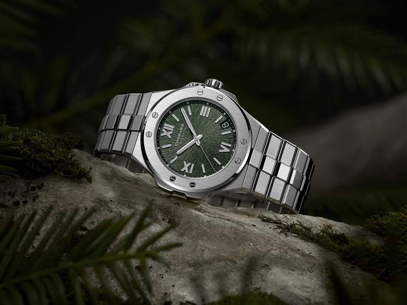 Chopard推出Alpine Eagle系列腕表新作：綠色表盤，33mm女士腕表-復(fù)刻表