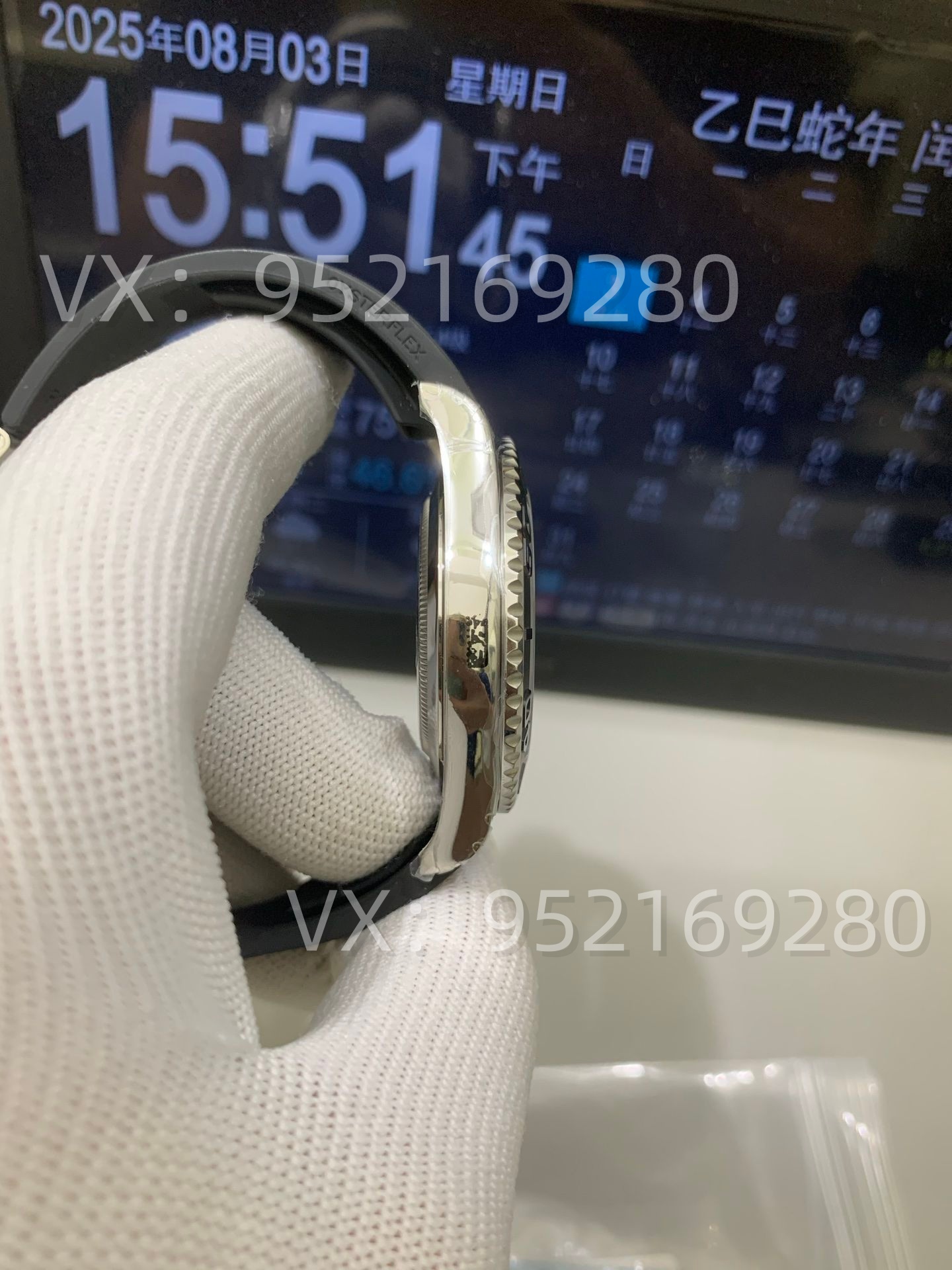 VS廠勞力士白金游艇做工怎么樣,升級(jí)V3版丹東3235機(jī)芯重量149G-復(fù)刻表